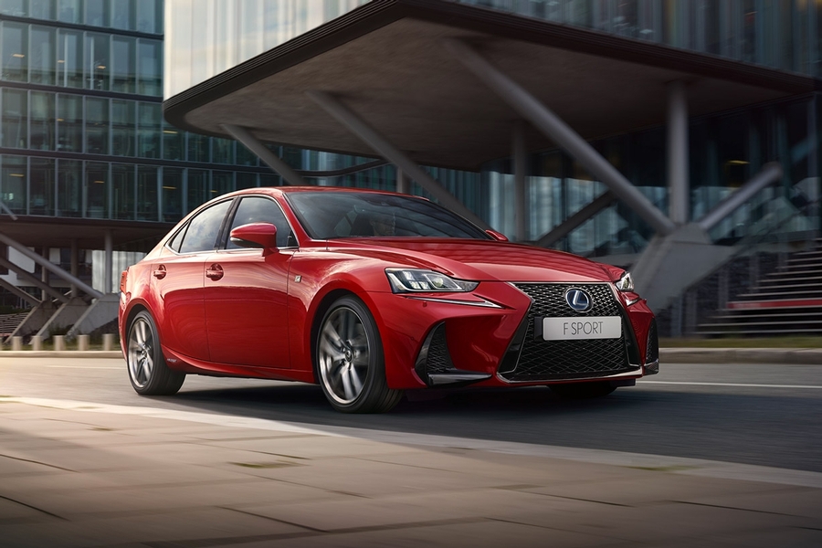 Lexus is hybrid